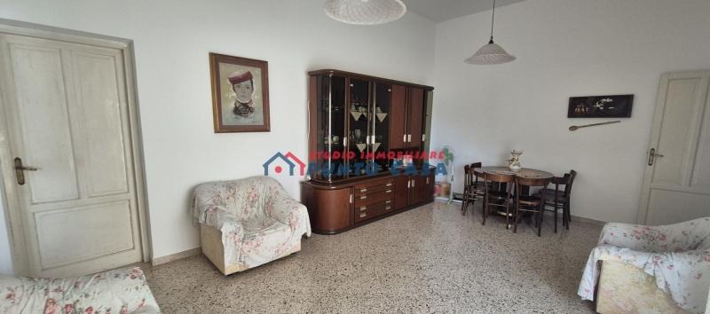 Casa indipendente in Piazza Cimitero, Trapani — foto 2 di 5