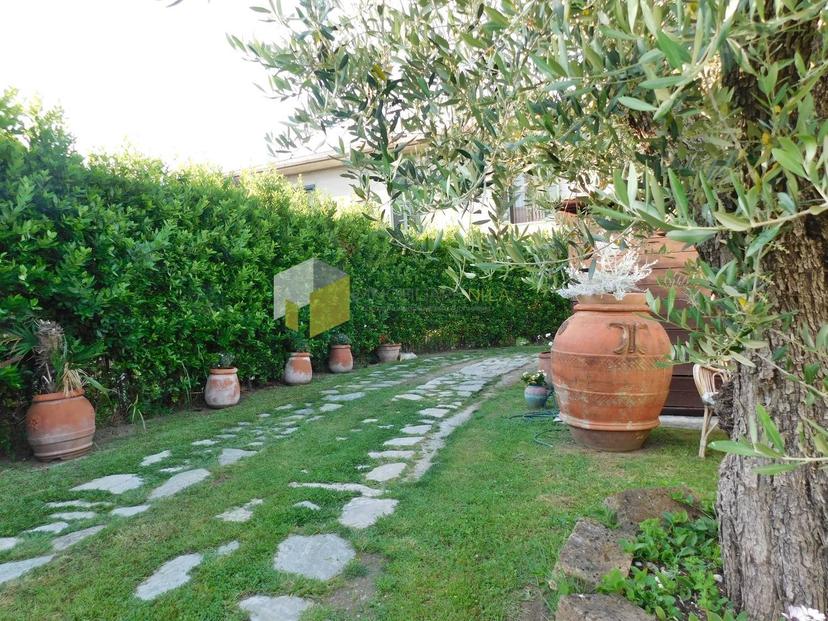 Casa indipendente in Oberdan, Vecchiano — foto 4 di 5