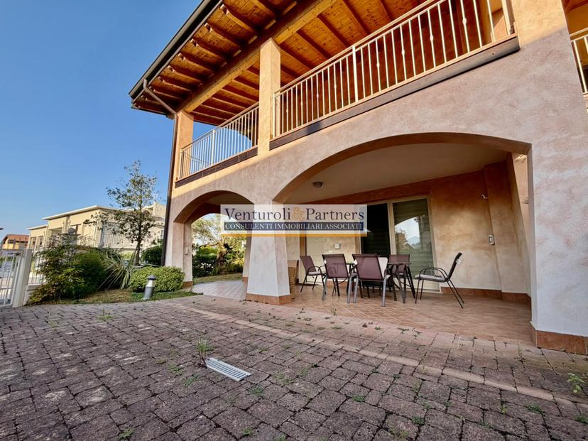 Villa a schiera in Via dell'Edera 6, Manerba del Garda — foto 3 di 5
