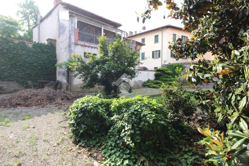 Villa in Piazza Brambilla 3, Aicurzio — foto 2 di 5