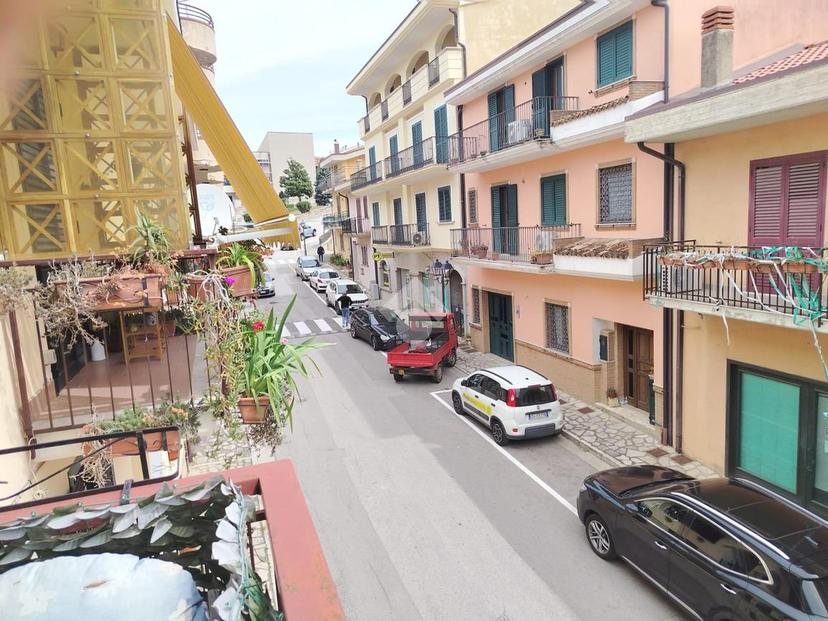 Casa indipendente in Via Battista, San Mango sul Calore — foto 5 di 5