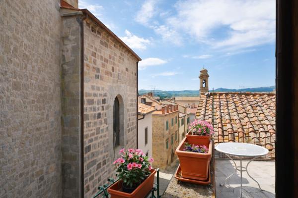 Terratetto unifamiliare in Piazza Arcipretura, Castel del Piano