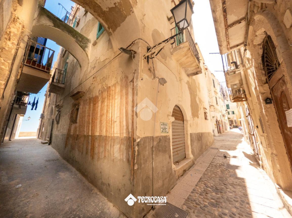 Rustico in Via Antonio Starace 1, Vieste