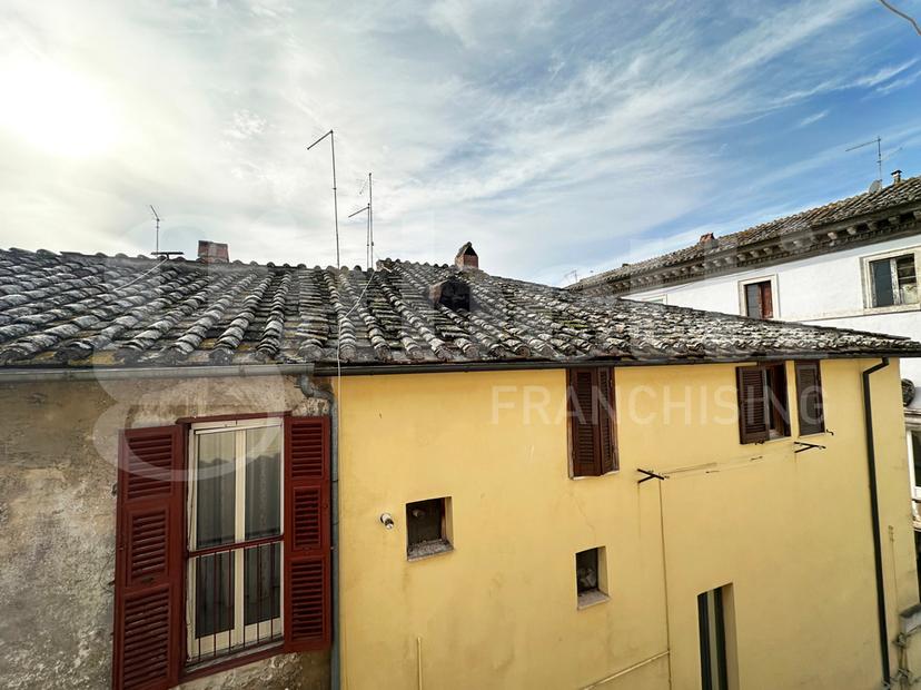 Trilocale in Via di Corte 15, Civita Castellana — foto 3 di 4
