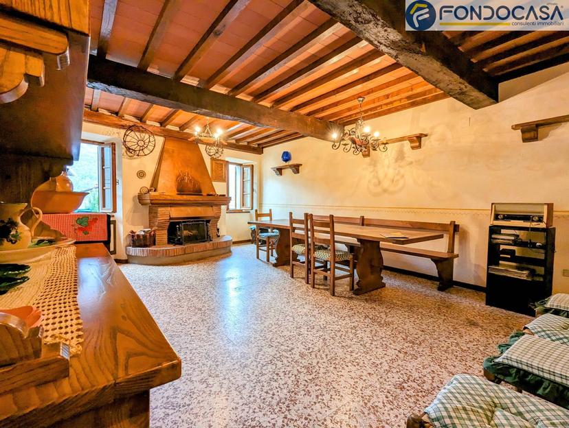 Rustico in Via Fontana, Seravezza — foto 2 di 5
