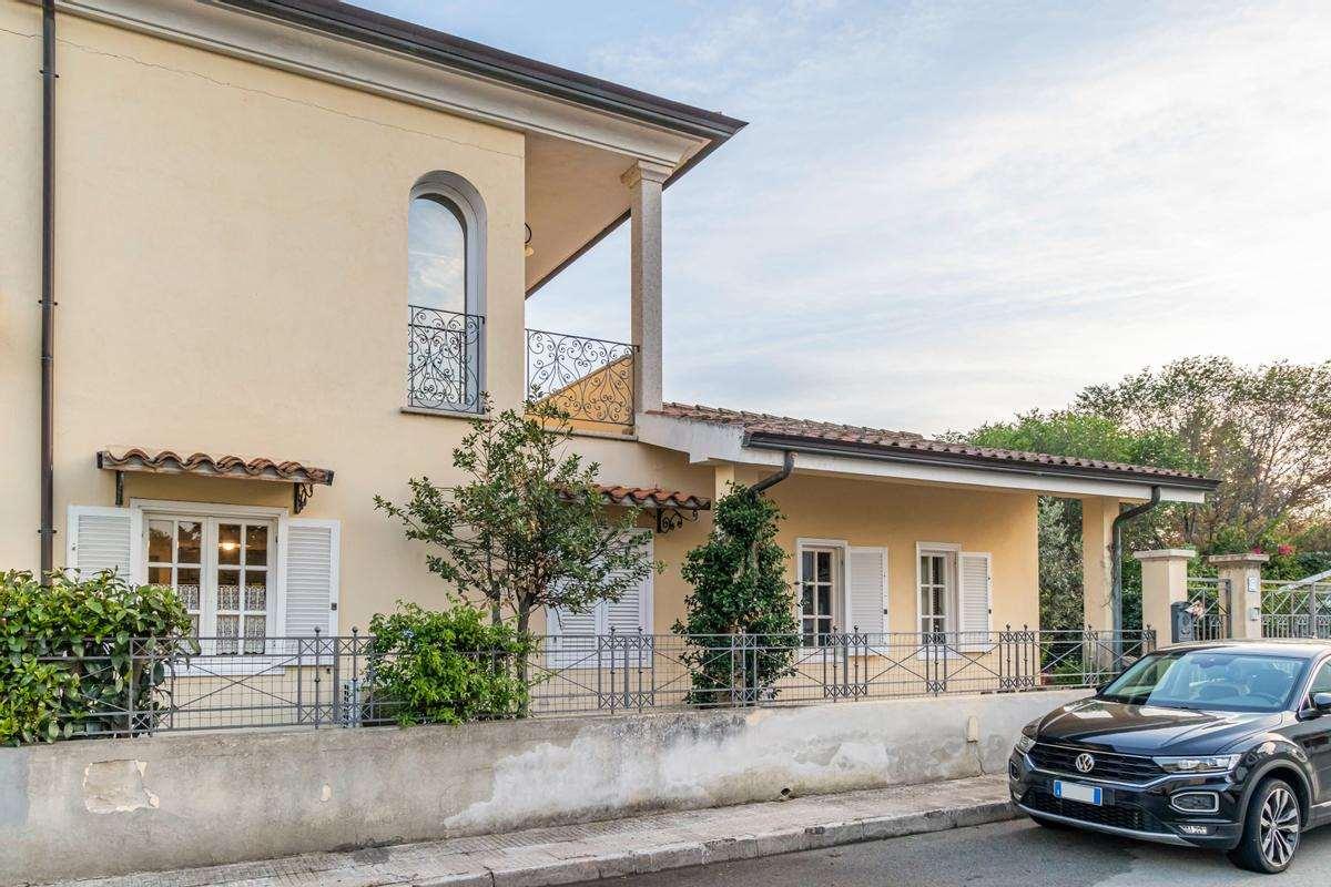 Villa unifamiliare in Via Filarete, Olbia