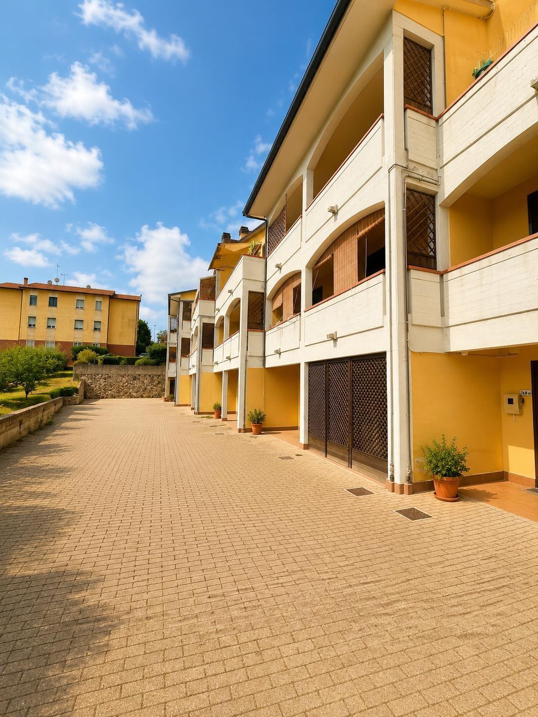 Trilocale, Campiglia Marittima