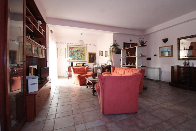 Quadrilocale in Via Nazionale 502, Villa San Giovanni — foto 3 di 5