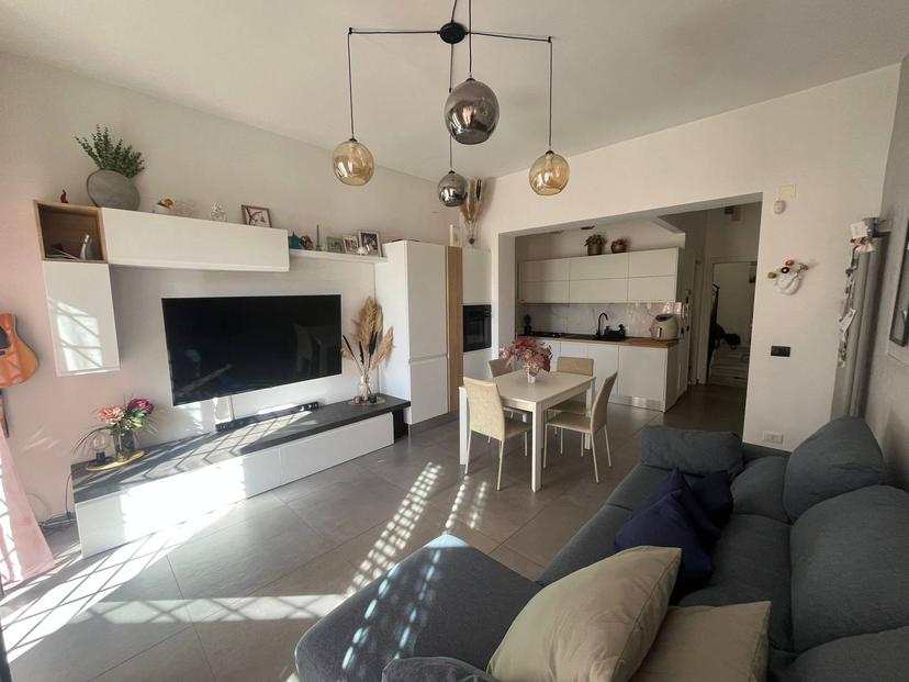 Casa indipendente in Piazza Mazzini 38-39, Santa Maria Capua Vetere — foto 4 di 5