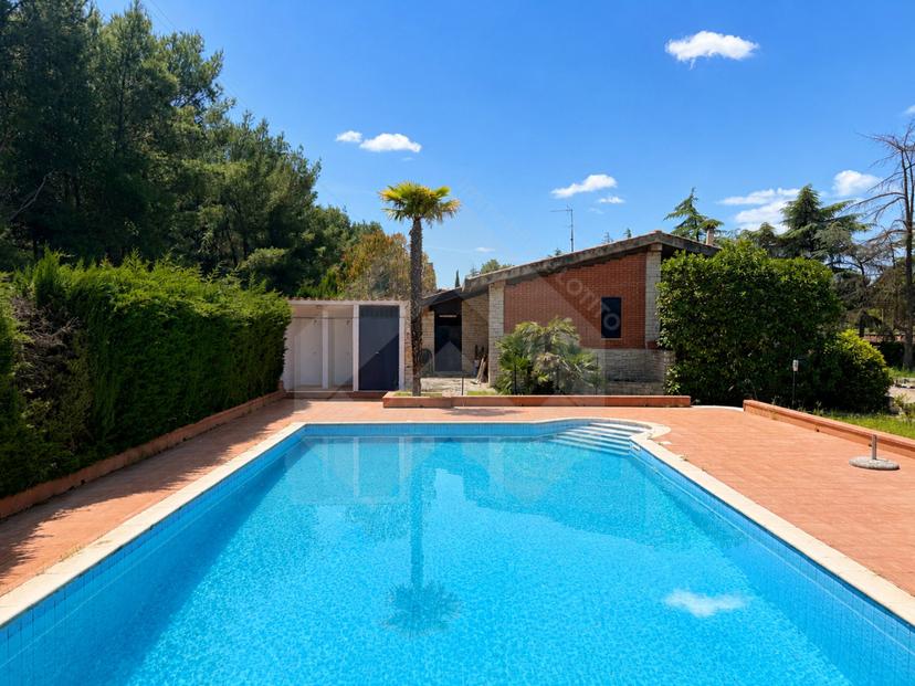 Villa in Viale Ponticello di Femminamorta, Andria — foto 5 di 5