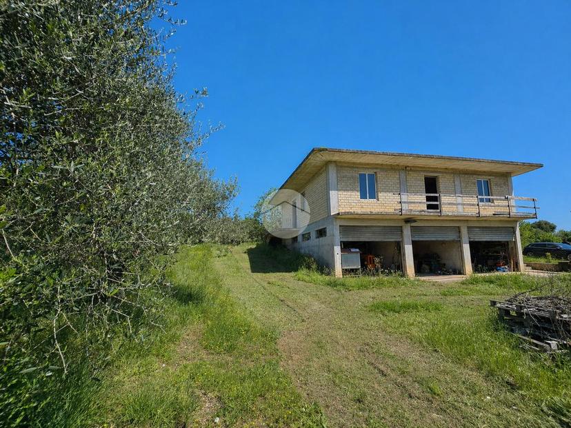 Rustico in Contrada Castelletta, Civitanova Marche — foto 5 di 5