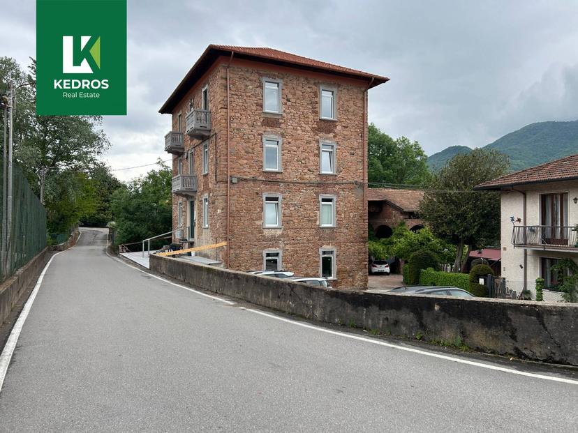 Bilocale in Via Giannina Guerneri 2, Cuasso al Monte — foto 2 di 5