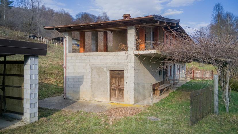 Casa indipendente in Località Casale Colle Piano, Armeno — foto 2 di 5