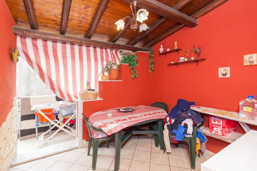 Casa indipendente in Via Sciarelle, Paternò