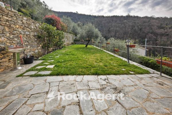 Trilocale in Frazione San Bartolomeo, Sori