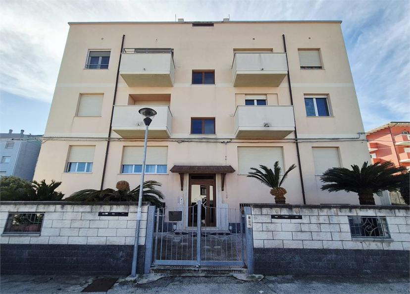 Quadrilocale in Villaggio Unrra 64, Francavilla al Mare — foto 2 di 5