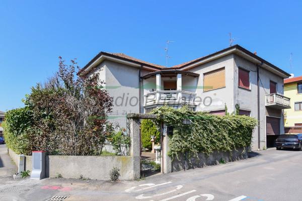 Villa in Via Niccolò Tommaseo, Seregno