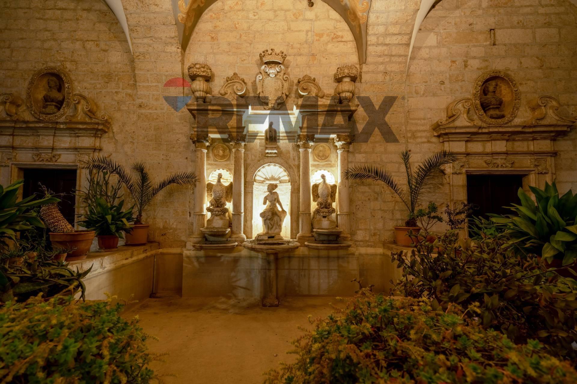 Casa indipendente in Vito Luciani 16, Acquaviva delle Fonti