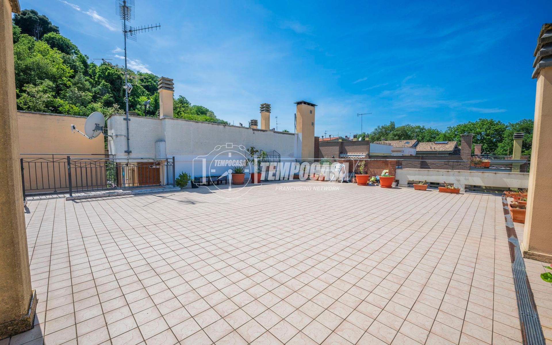 Quadrilocale in Via Giovanni Falcone 15, Acquaviva Picena