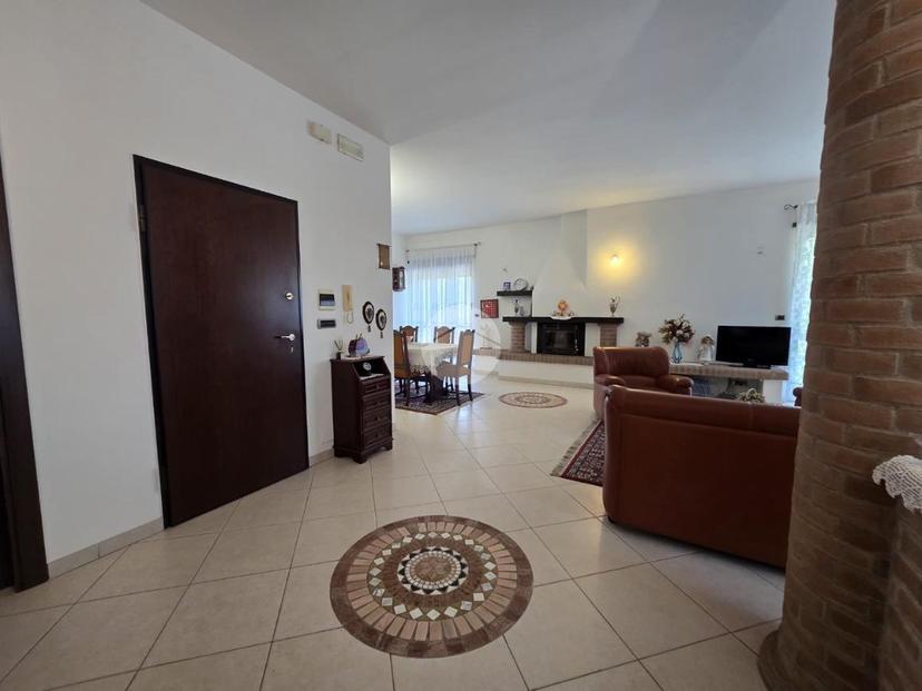 Villa in Via Malone Vecchio 11, Lombardore — foto 4 di 5