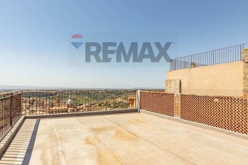 Casa indipendente in Via Ex Matrice 110, Caltagirone — foto 2 di 5
