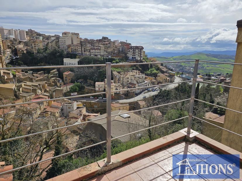 Casa indipendente in Via Sottotenente Gennaro, Enna — foto 2 di 5
