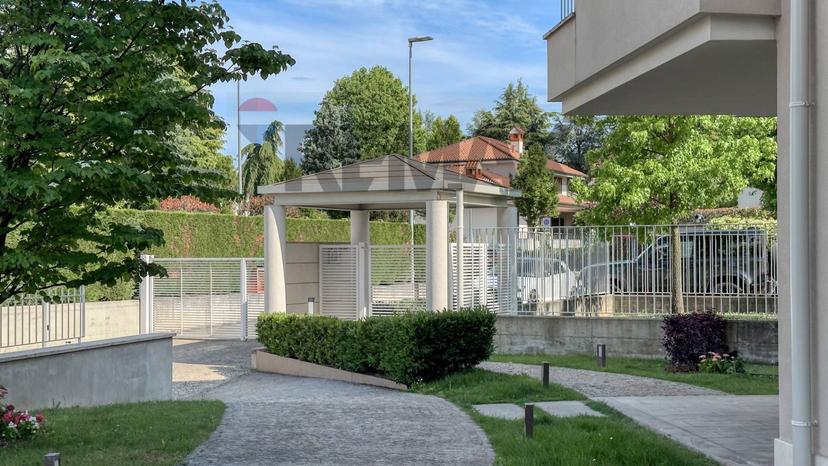 Attico in Via Don Tazzoli 5, Carate Brianza