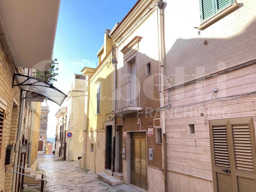 Casa indipendente in Via Cairoli, Torremaggiore — foto 2 di 5