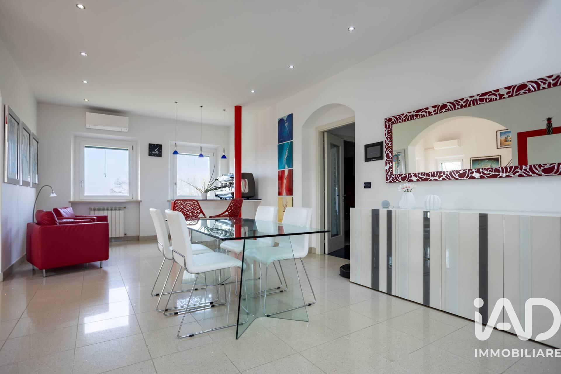 Villa in Via Galileo Galilei, Senigallia