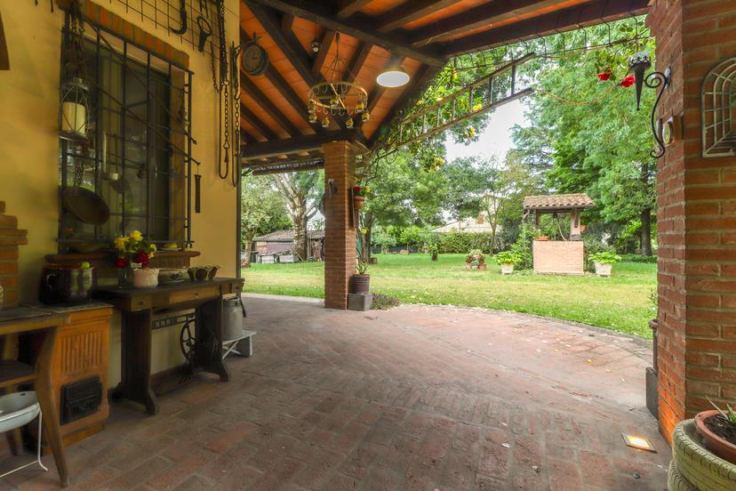 Villa unifamiliare in Via Argine Diversivo 79, Bondeno — foto 2 di 5