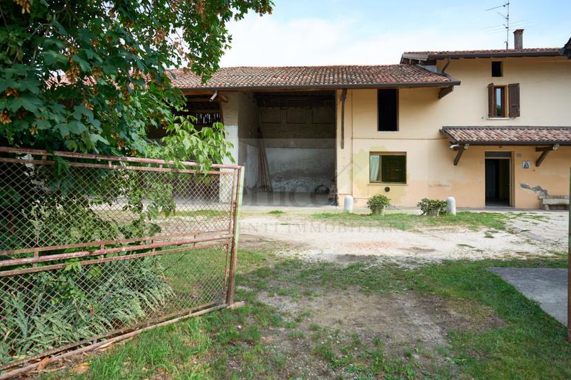Rustico in Via Mantova 37, Castel Goffredo — foto 4 di 5