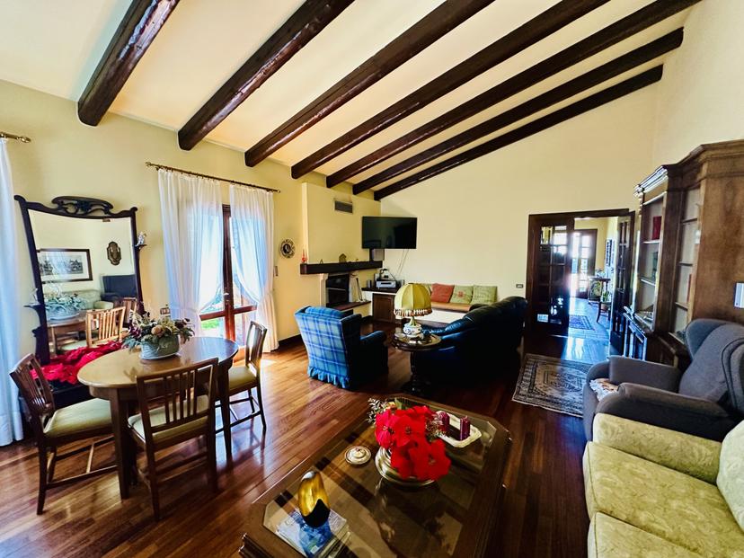 Casa indipendente in Via Monteferro, Pianezze — foto 4 di 5