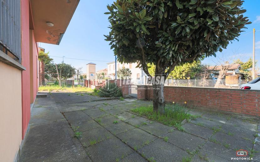 Villa in Via Sentiero San Lorenzo, San Lorenzo 9, Lugo — foto 3 di 5