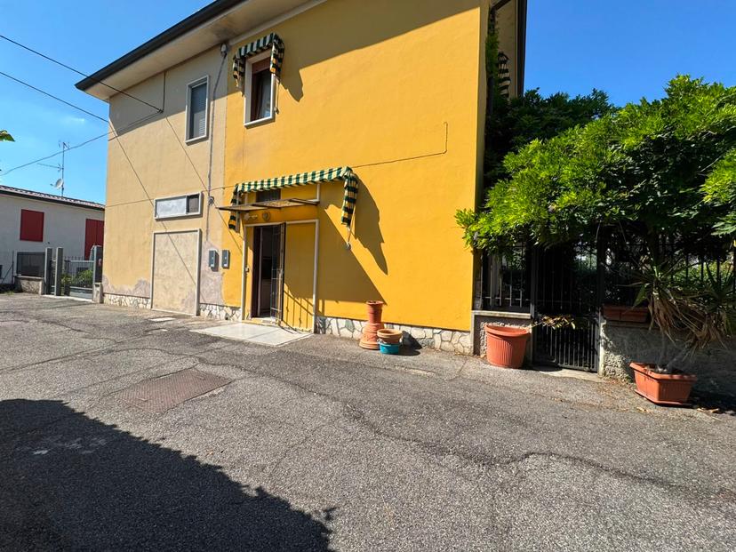 Villa a schiera in Via per Castrezzato 8, Coccaglio — foto 2 di 5