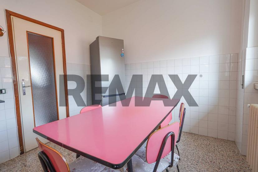 Quadrilocale in Via Martiri della Libertà 1, Casnigo — foto 4 di 5