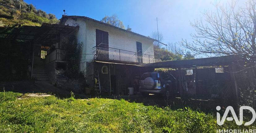 Casa indipendente in Località&nbsp; Piani San Pietro 2, Pieve di Teco — foto 2 di 5