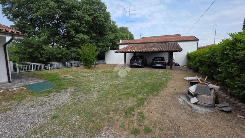 Casa indipendente in Via del Garda 107, Valeggio sul Mincio — foto 4 di 5