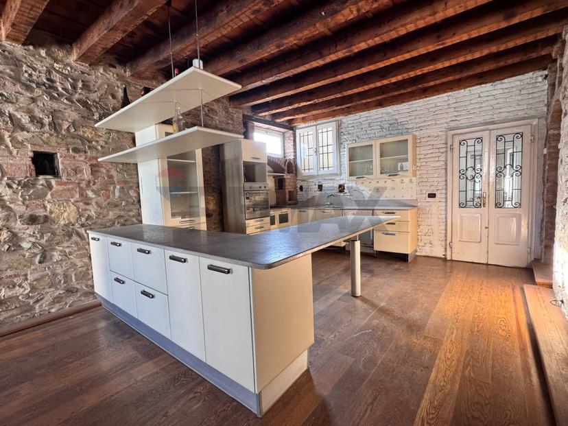 Casa indipendente in Cso Cavour 26, Brescia — foto 4 di 5