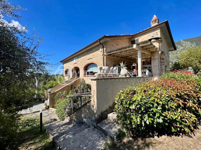 Rustico, Camaiore
