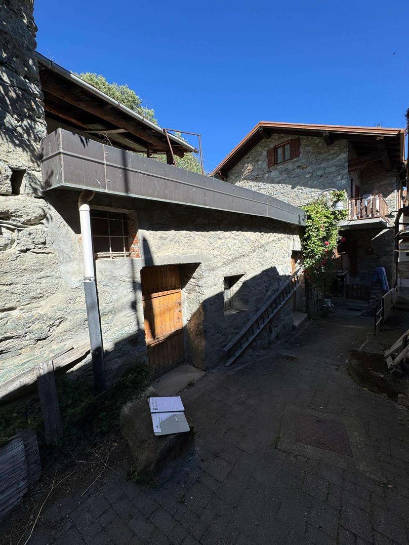 Casa indipendente, Saint-Vincent — foto 4 di 5