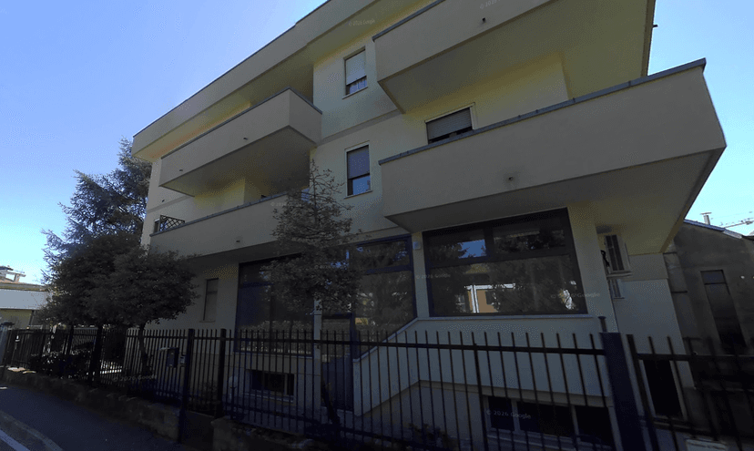 Stanza in appartamento in Via Adamello, Vedano al Lambro — foto 2 di 5