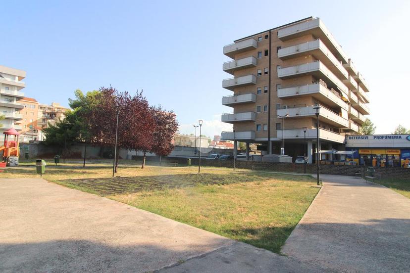 Appartamento in Via Socrate 11, Pescara