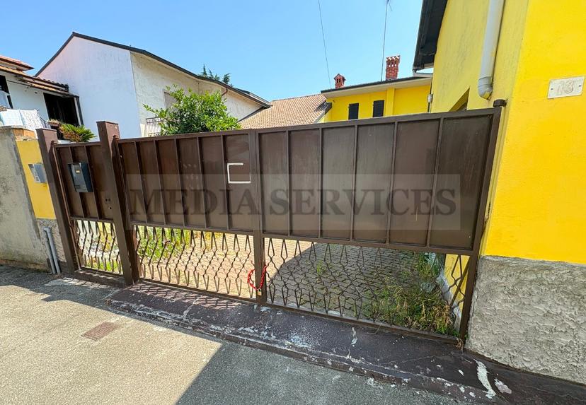 Casa indipendente in Vicolo Consortile N° 13, Garlasco — foto 3 di 5