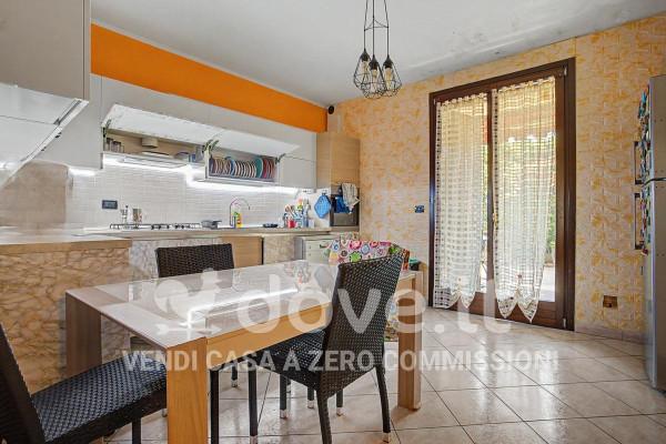Villa in Via Daniel Bovet 16, Curtatone — foto 4 di 5