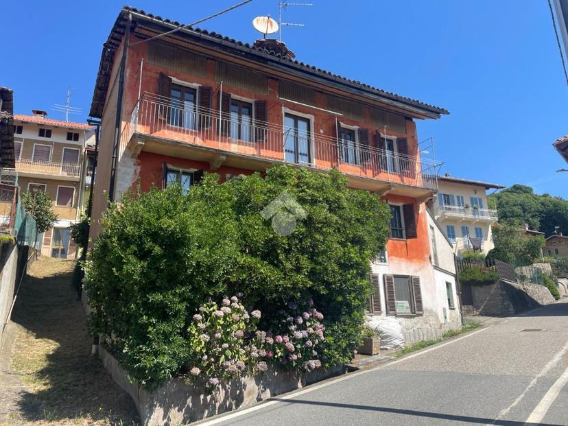 Casa indipendente in Frazione Bulliana 150, Valdilana — foto 3 di 5