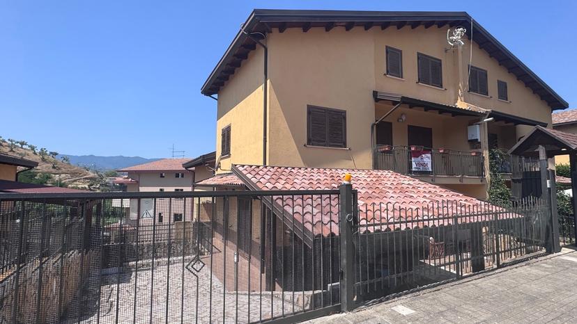 Casa indipendente in San Pietro in Guarano Via Padula Due Forni 64, San Pietro in Guarano — foto 5 di 5