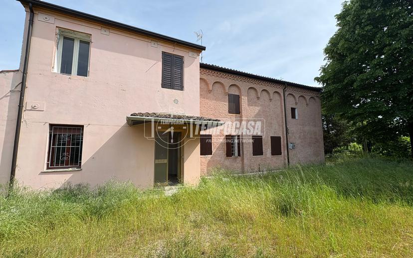 Casa indipendente in Via Imperiale 27, Mirandola — foto 2 di 5