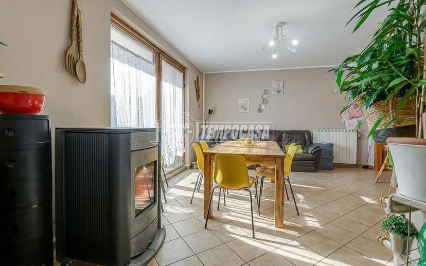 Appartamento in Via Venezia, Taino — foto 2 di 5