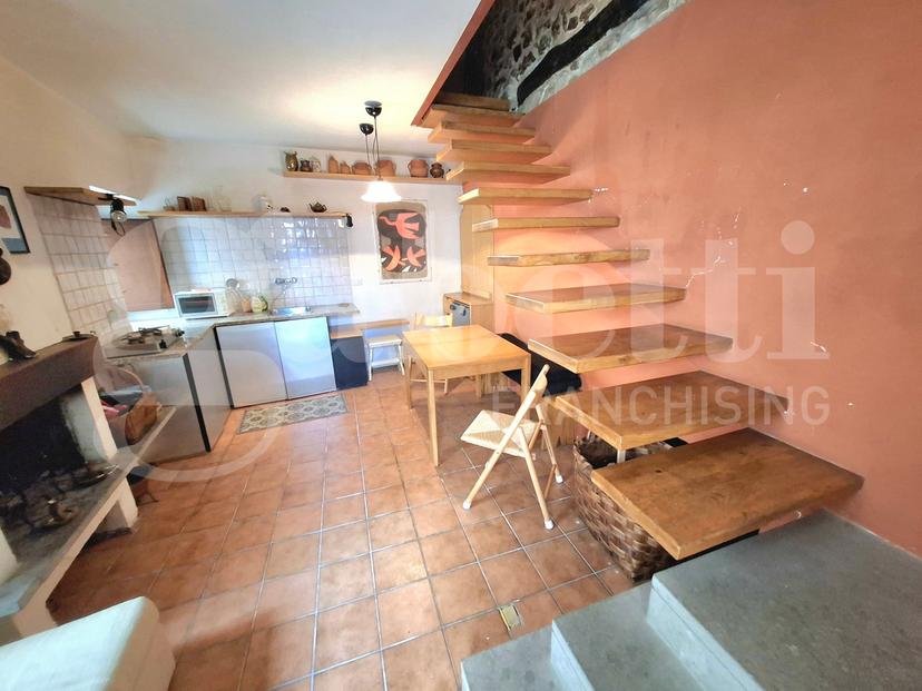 Casa indipendente in Via Orfeo Vincenzo Scoccia 5, Rocca di Mezzo — foto 4 di 5