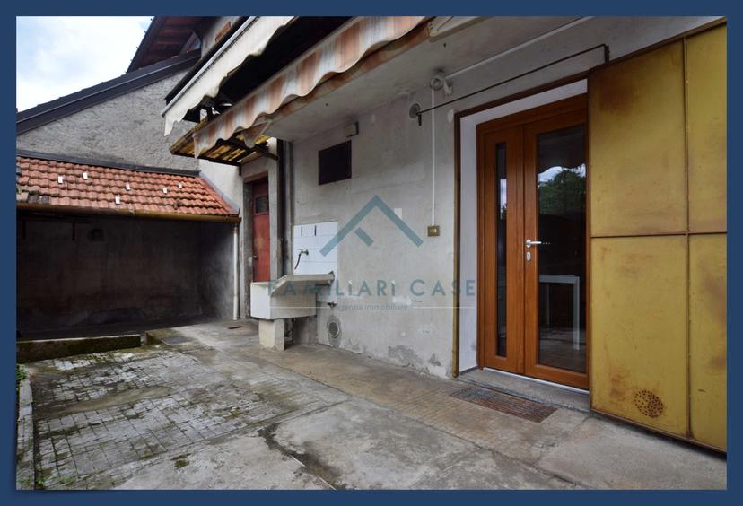 Casa indipendente in Via Vittorio Veneto, Azzate — foto 2 di 5